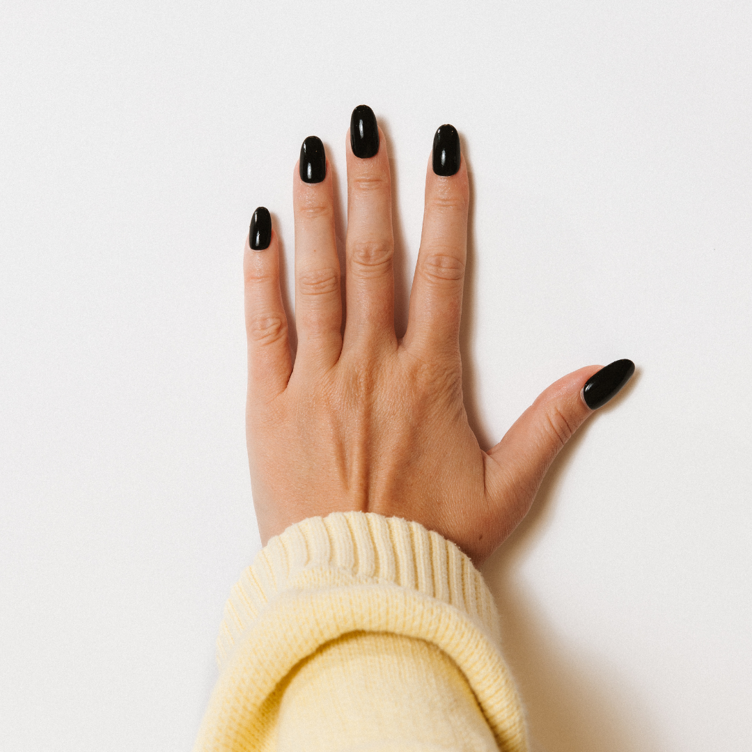Black to Black Dipping Powder