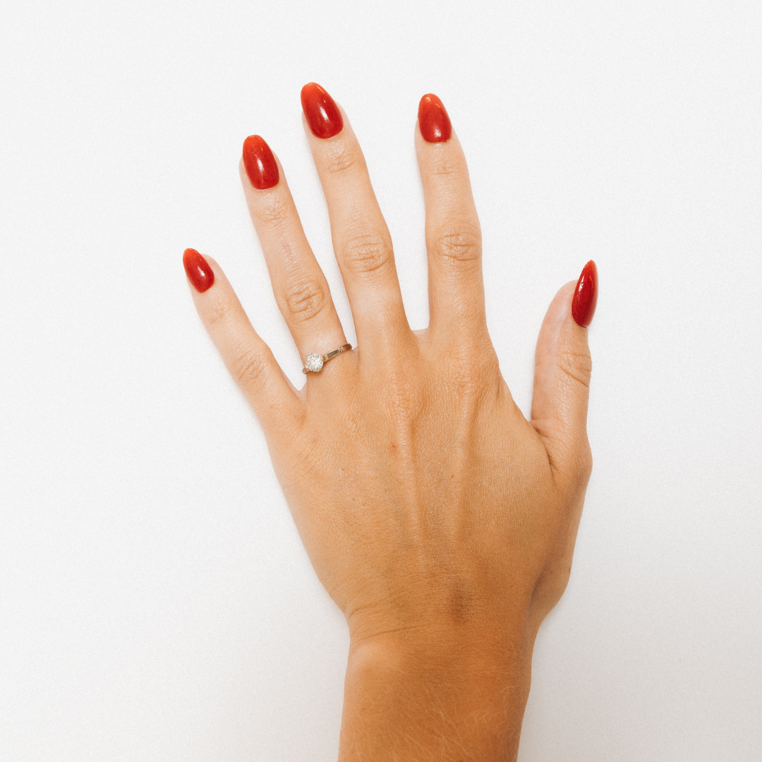 Rouge Roulette Dipping Powder
